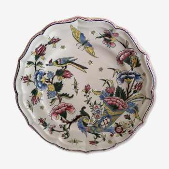 Old earthenware plate of Gien, cornucopia décor