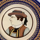 Quimper HB, pair of earthenware plates couple circa 1950