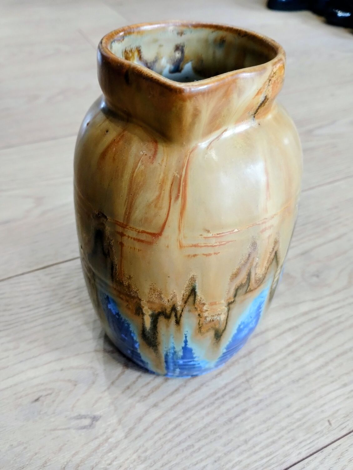 Pichet Metenier fin 19e céramique bleue