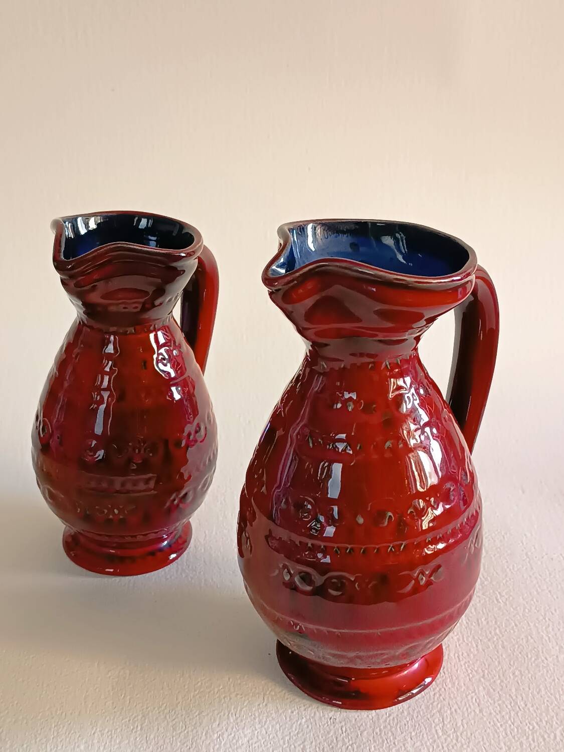 Aldo Londi red pitchers