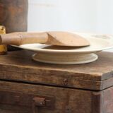 Ceramic standing dish