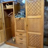 Asymmetrical cabinet