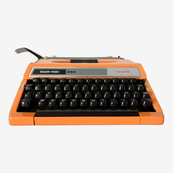 Orange typewriter Silver Reed 250 Tabulator Seiko Japan