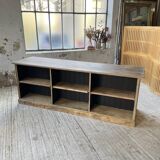 Double-sided counter with XL oak compartments