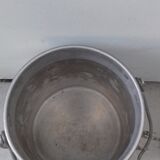 Milk pot