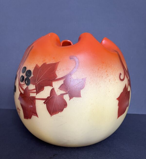 Vase boule legras