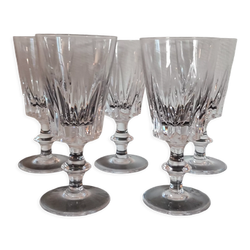 5 wine glasses