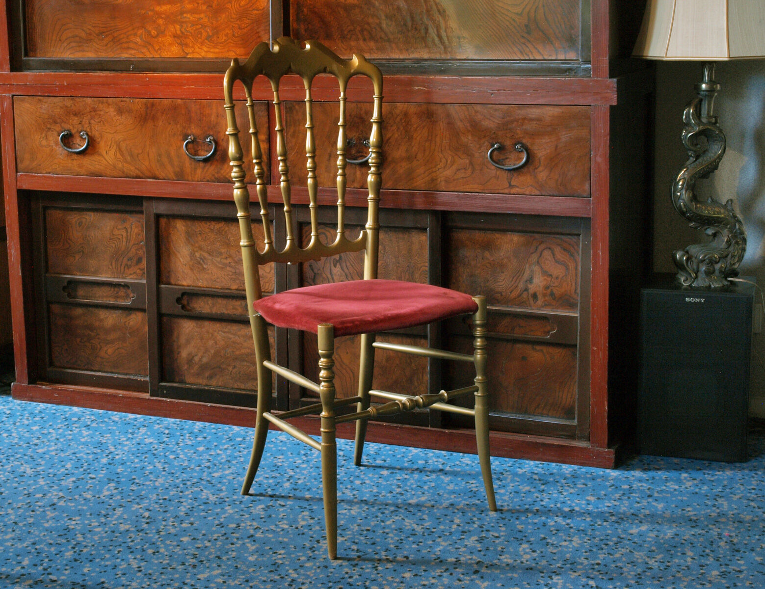 Chaise Napoléon III style Chiavari en bois doré