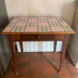 Petite table ferme
