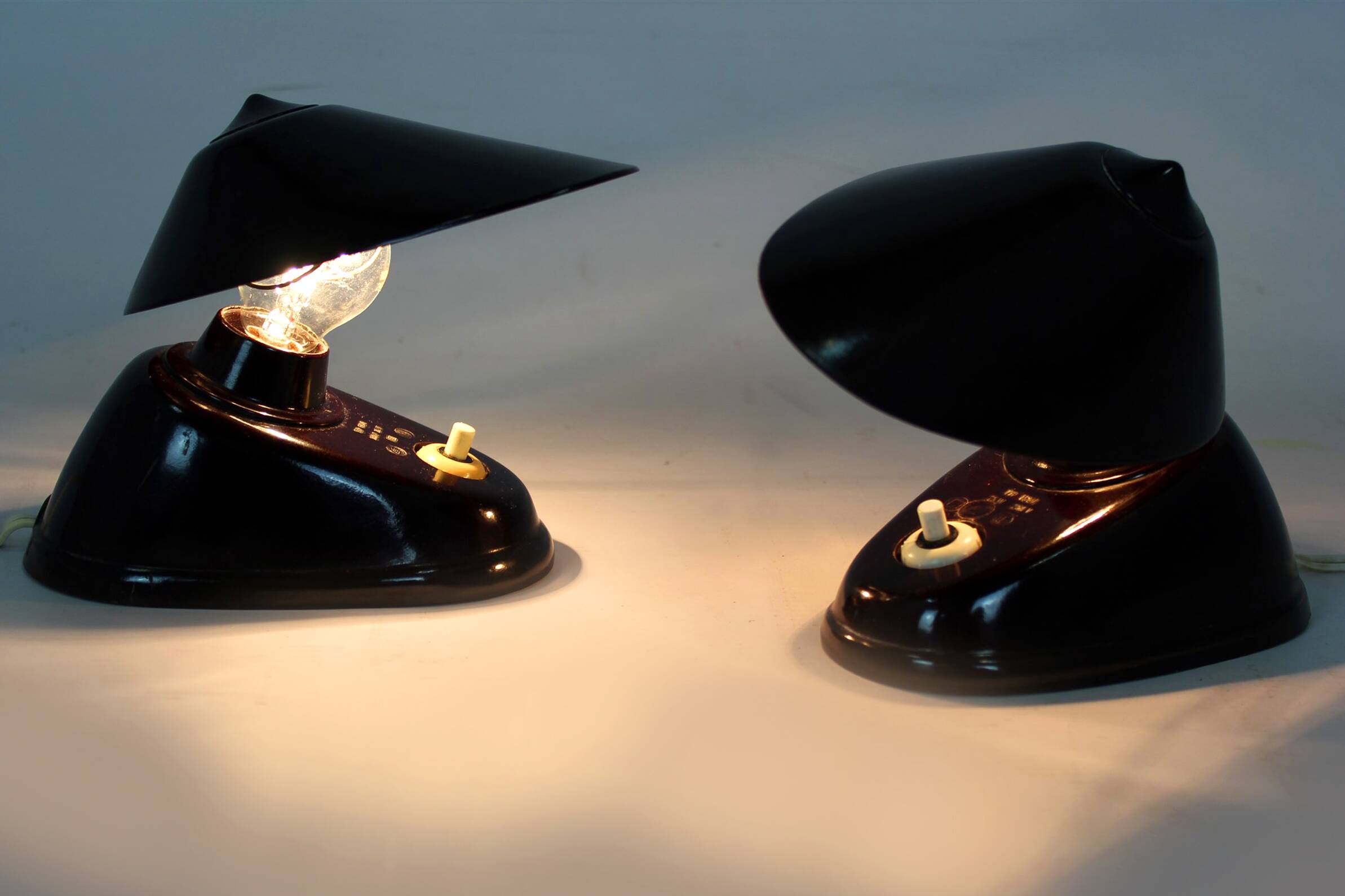 Bauhaus Bakelite Table Lamps from Esc, 1940s, Set of 2