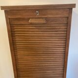Simple curtain, notary binder