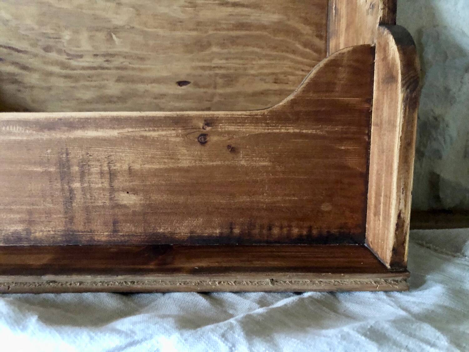 Renovated country shelf