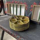 Set of 8 Gien oyster plates