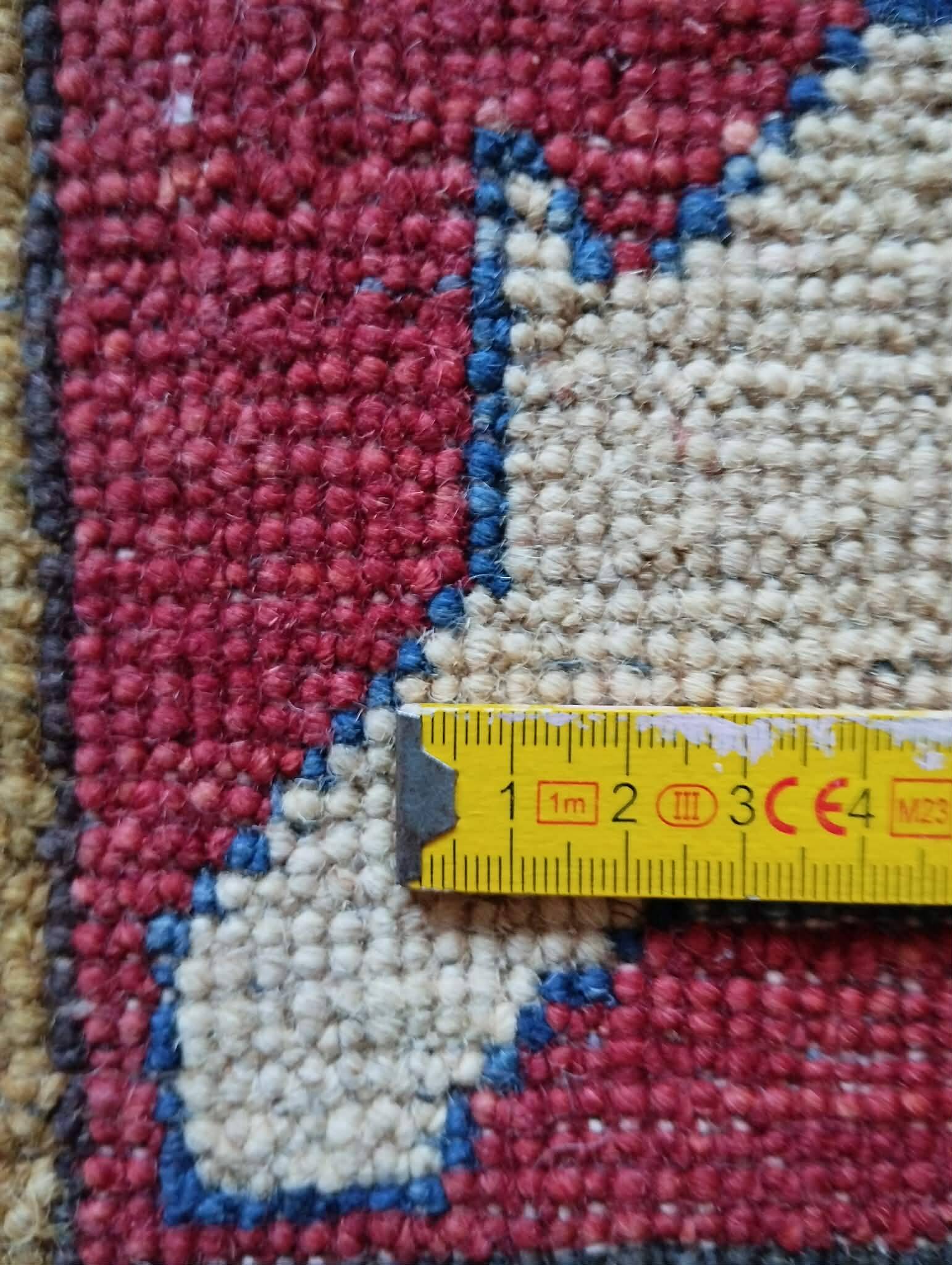 Handmade Pakistani Kazak rug 303x225cm