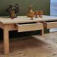 Table basse rectangulaire en hêtre texturé — bois massif
