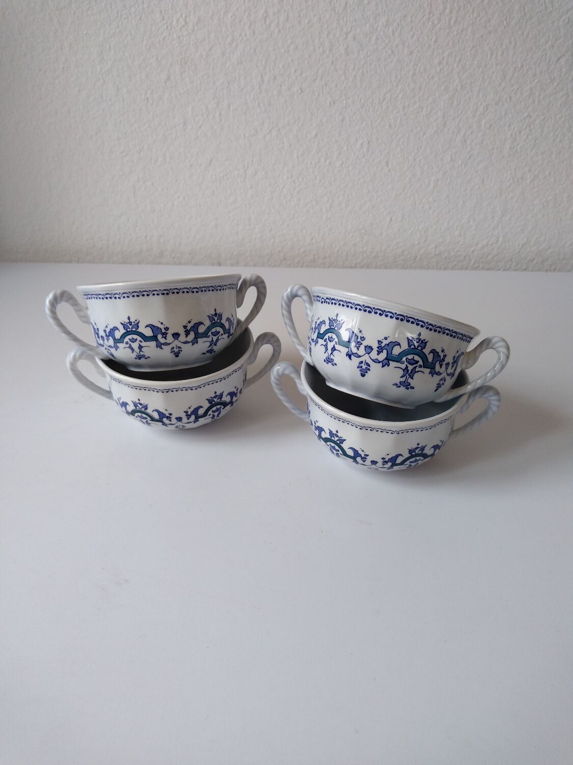 Set of 4 large cups with sky blue handles with Royal navy blue decoration signed salins Ségur ceramic France