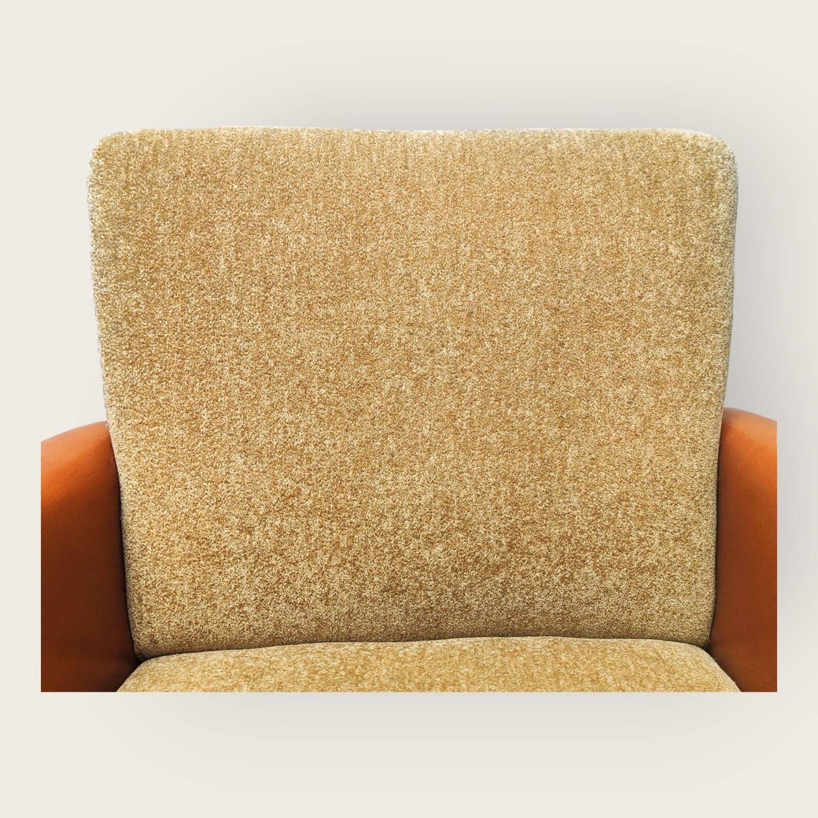 Twee mid century fauteuils