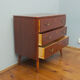 Commode en bois vintage