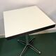 Table de bistrot formica et acier Berc Antoine