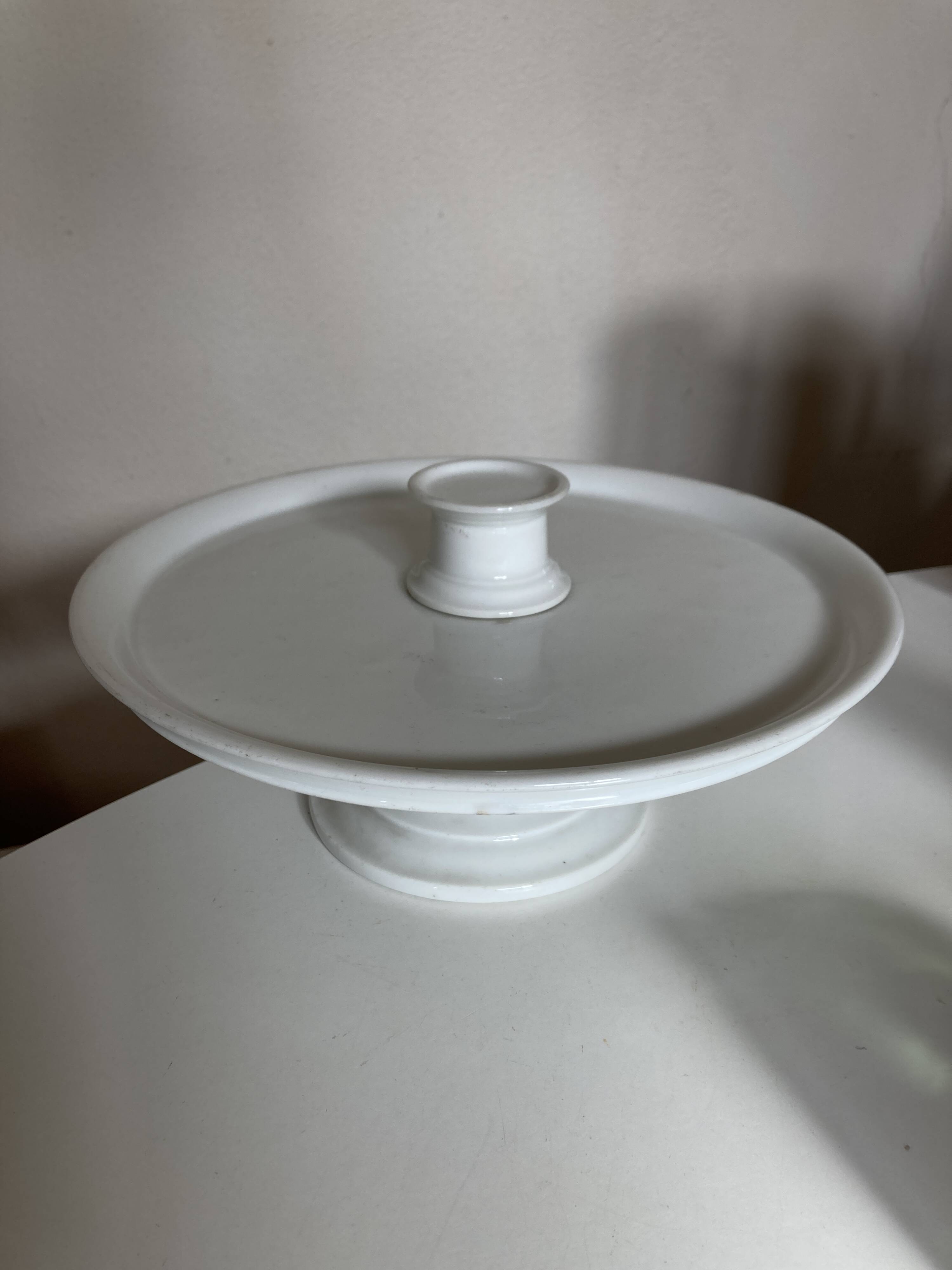 Louis Philippe 19th century mounted cake plate in white earthenware