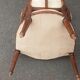Paire de fauteuils medaillon