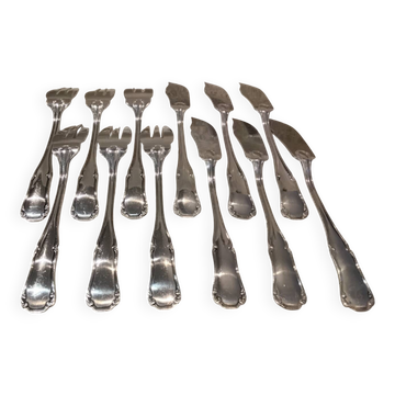 6 silver-plated fish forks and 6 fish knives by Ercuis Valencay