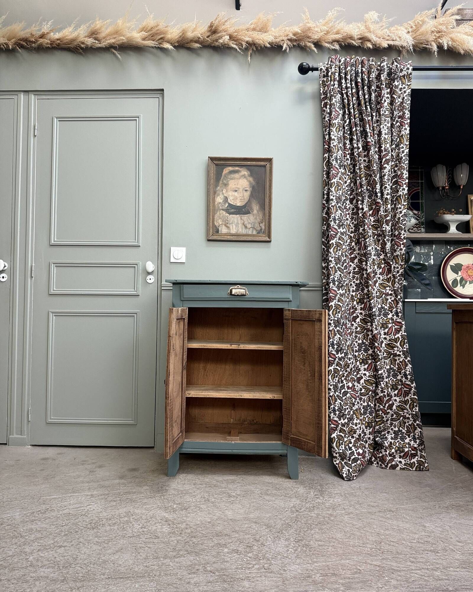 Small Parisian painted buffet (renovated)