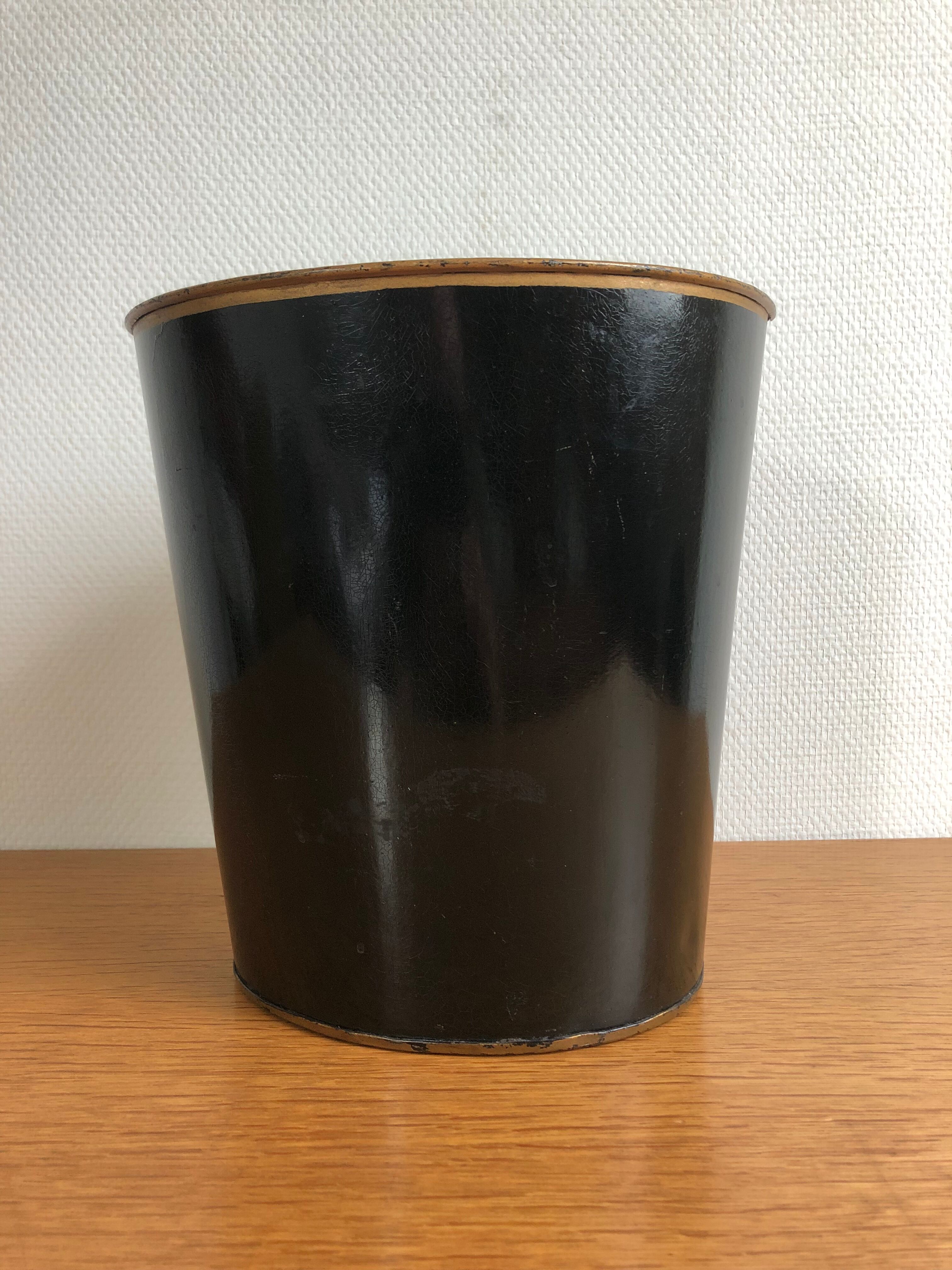 Paper basket