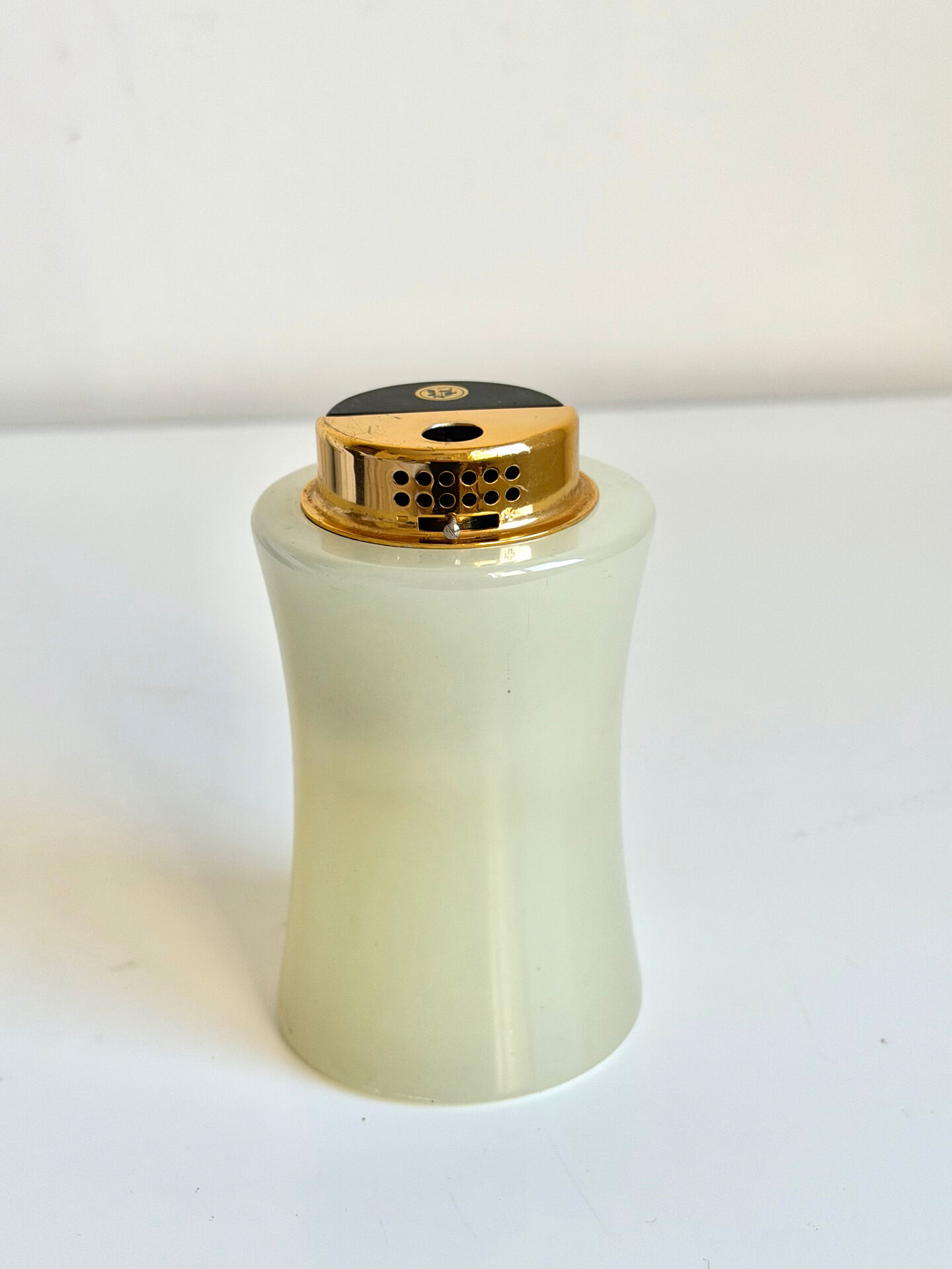 Vintage KOEI Unitron Japan Table lighter in Marble Onyx