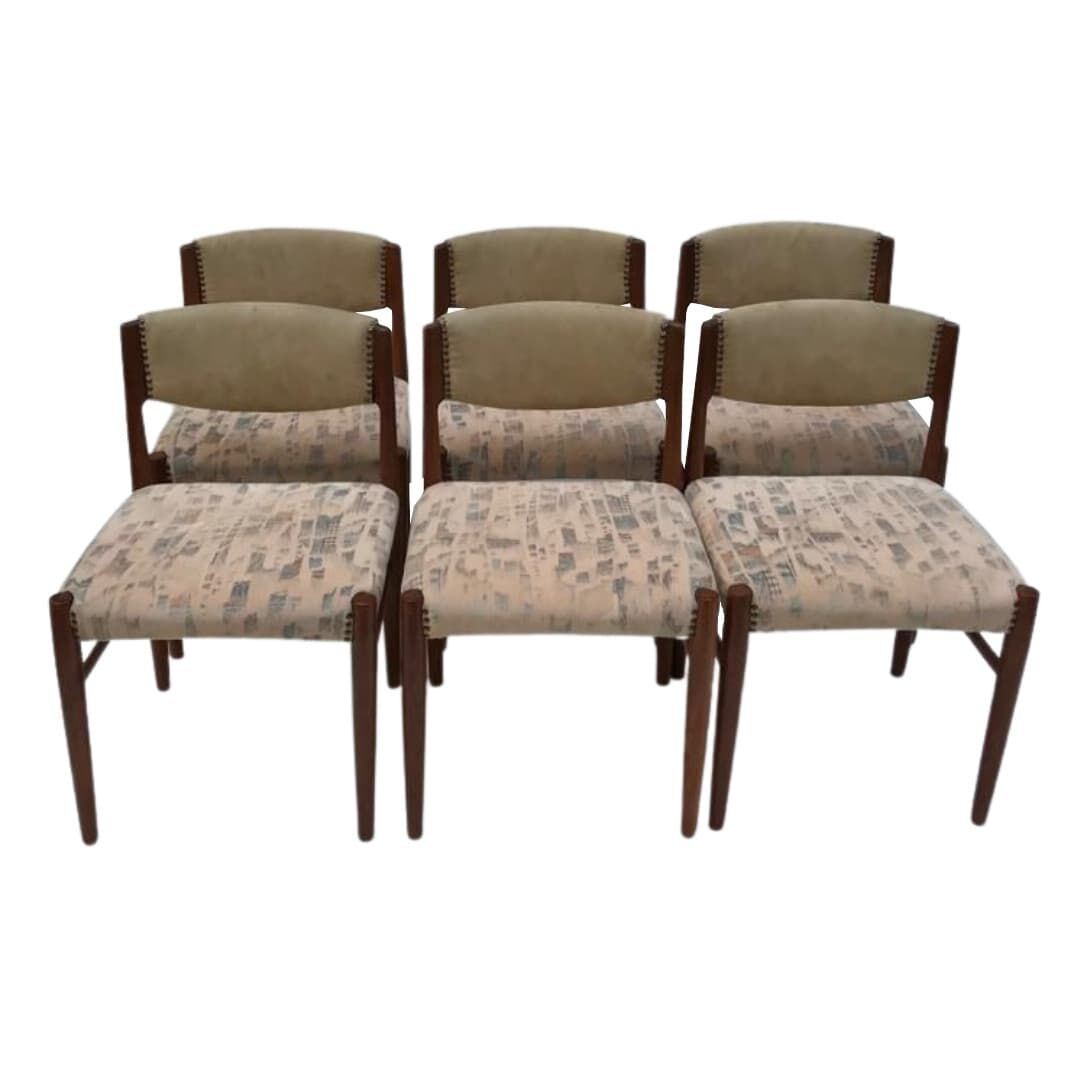 Set of 6 chairs manufactured by Glostrup Mobelfabrik in Denmark in the 1960s