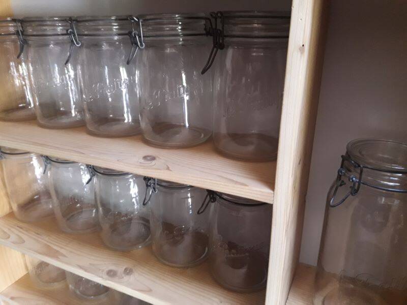 Spice shelves L1.6mxH79cm