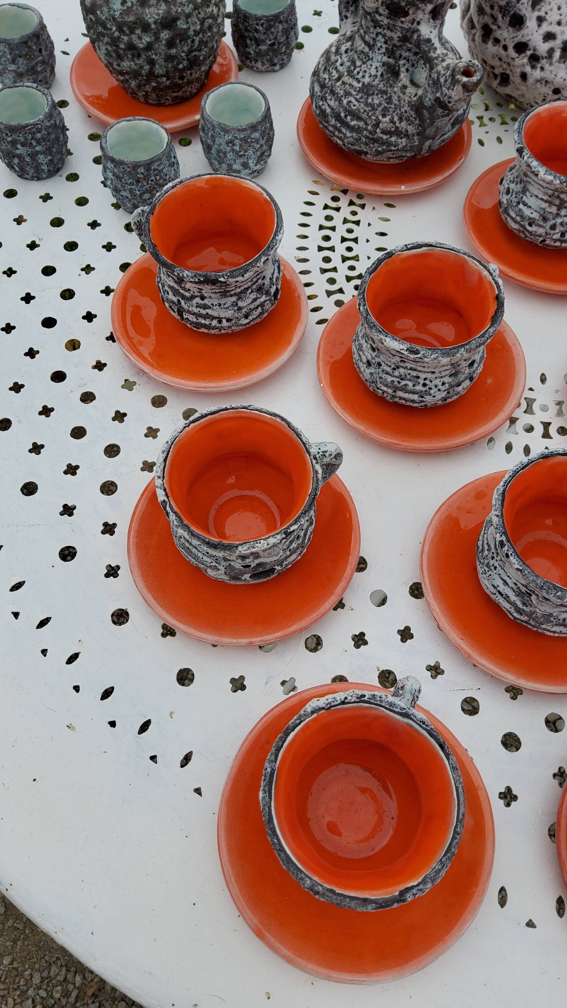 Coffee service and liqueur service of the 70s in faience of Vallauris
