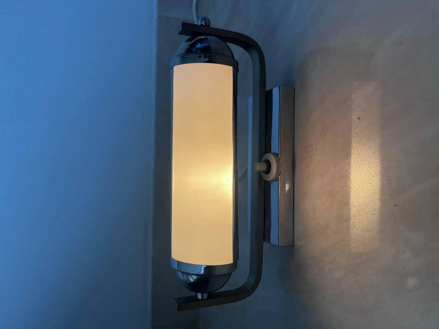 Pair of chrome Bauhaus / functionalist wall lamps with adjustable shades - 1930s
