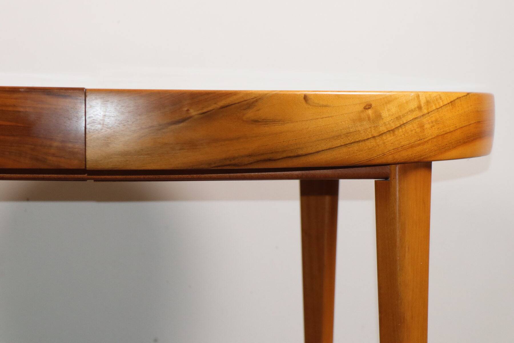Scandinavian extendable dining table in teak – 1960s