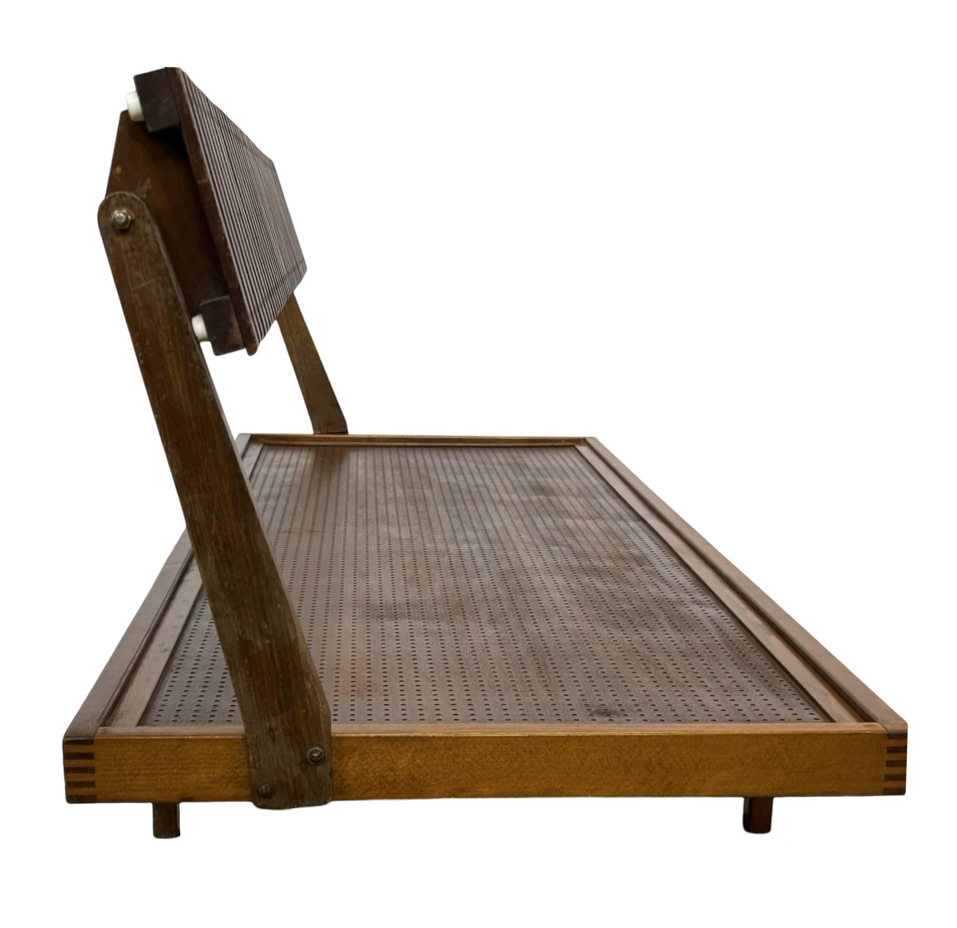 Mid-century daybed with removable backrest in oak 50's design