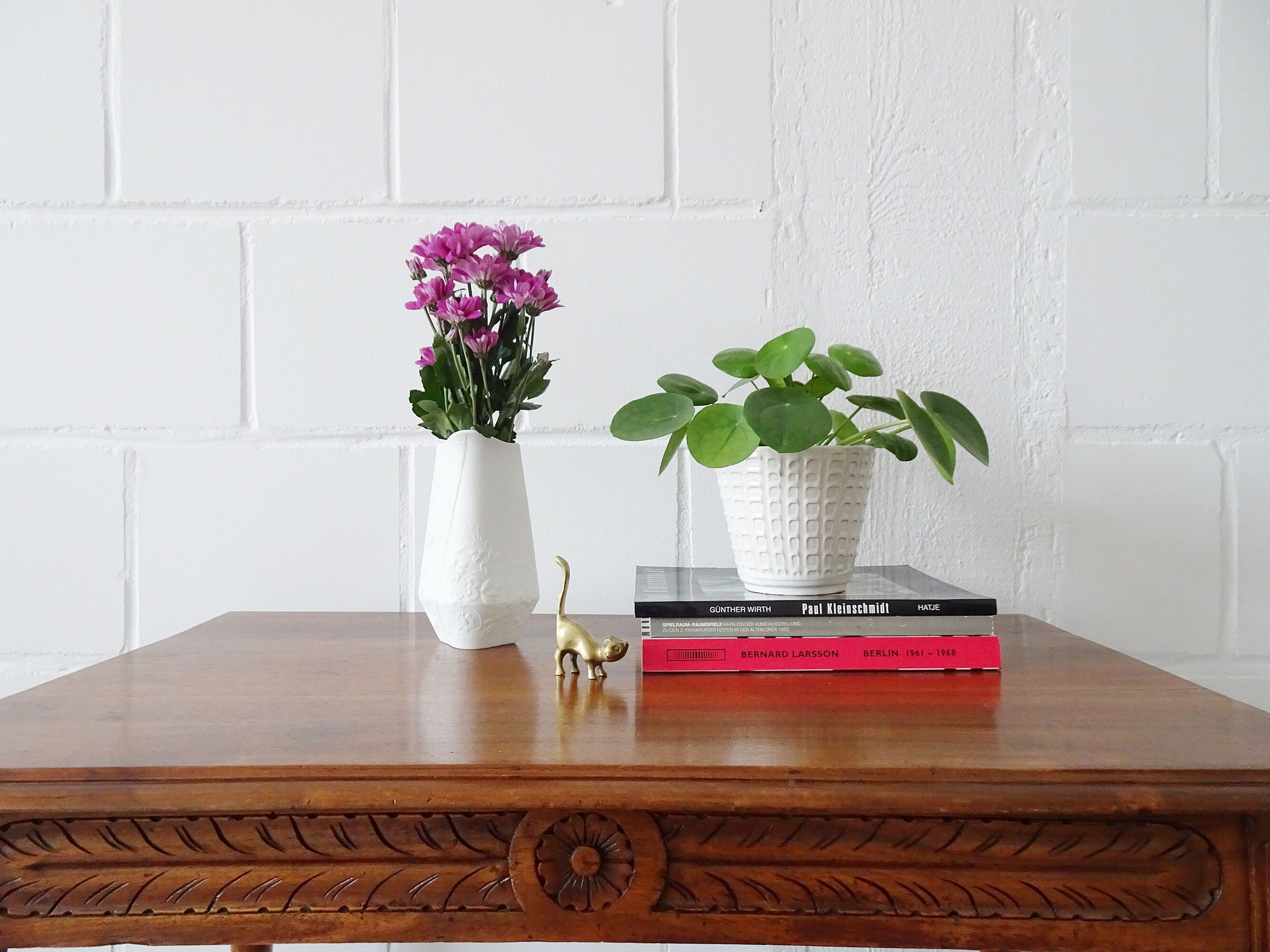 AK Kaiser bisque vase design M. Frey, white vase with flower relief