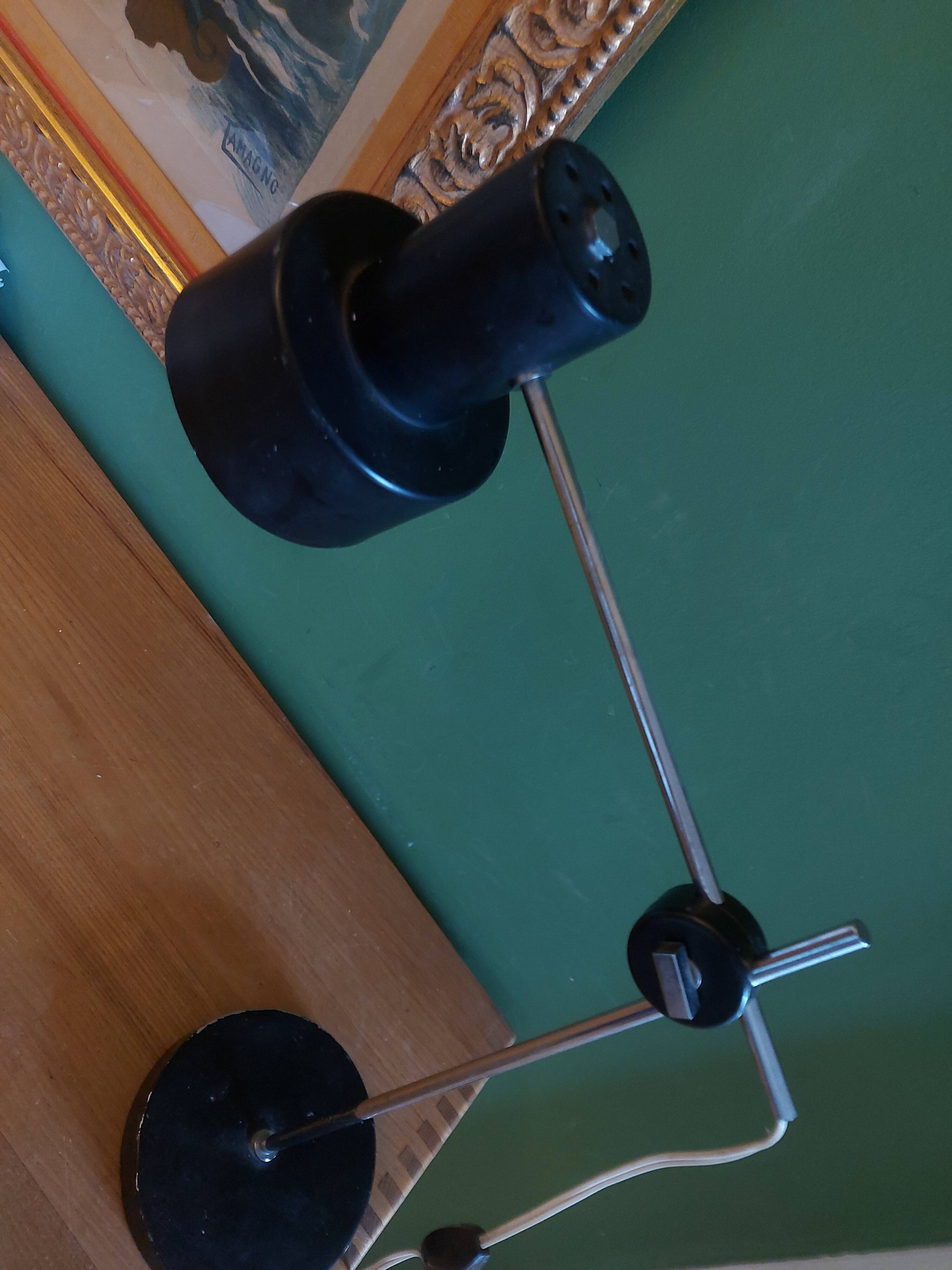 Vintage articulated lamp Jan Suchan