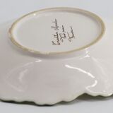 Empty pocket in faience