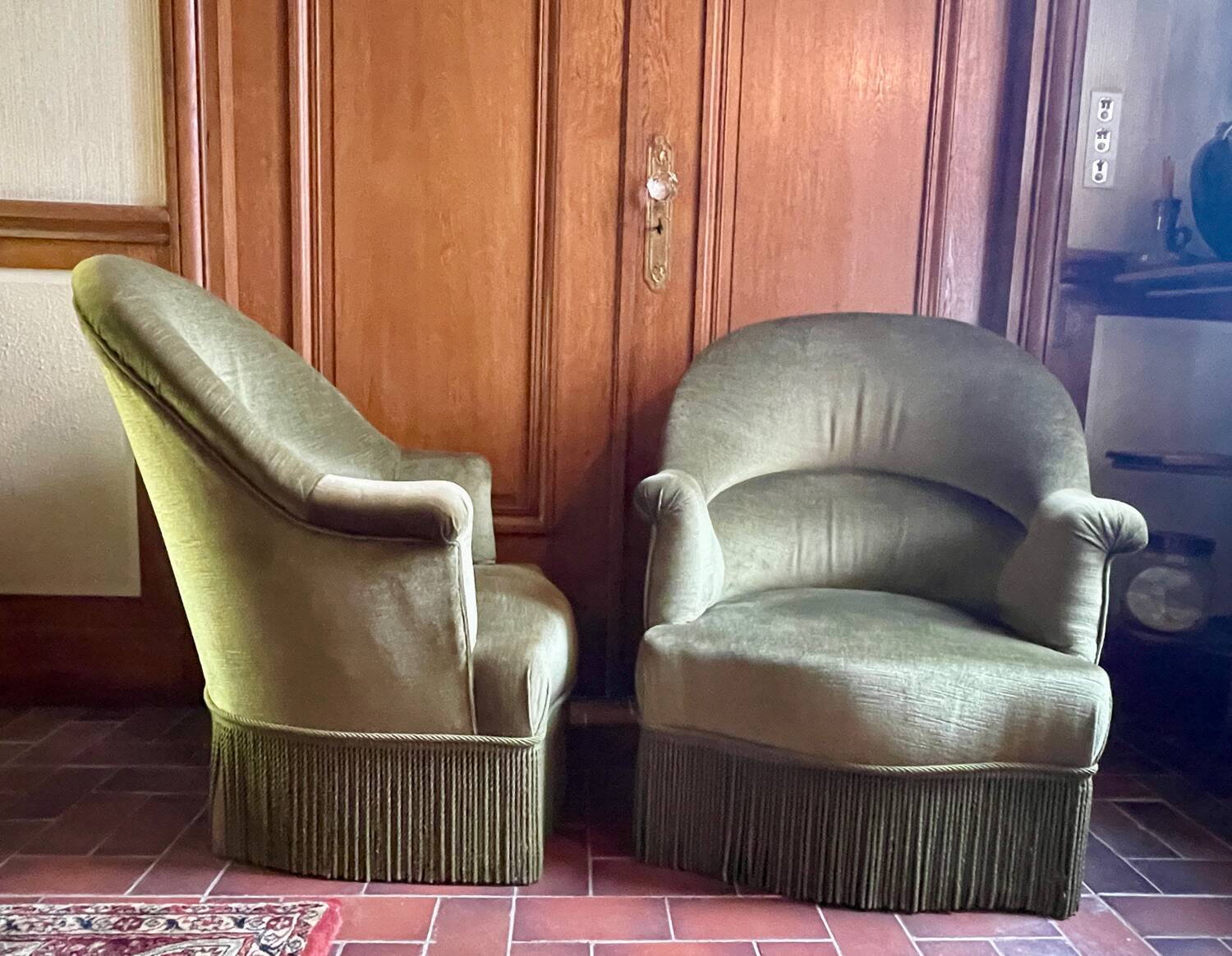Pair of toad armchairs