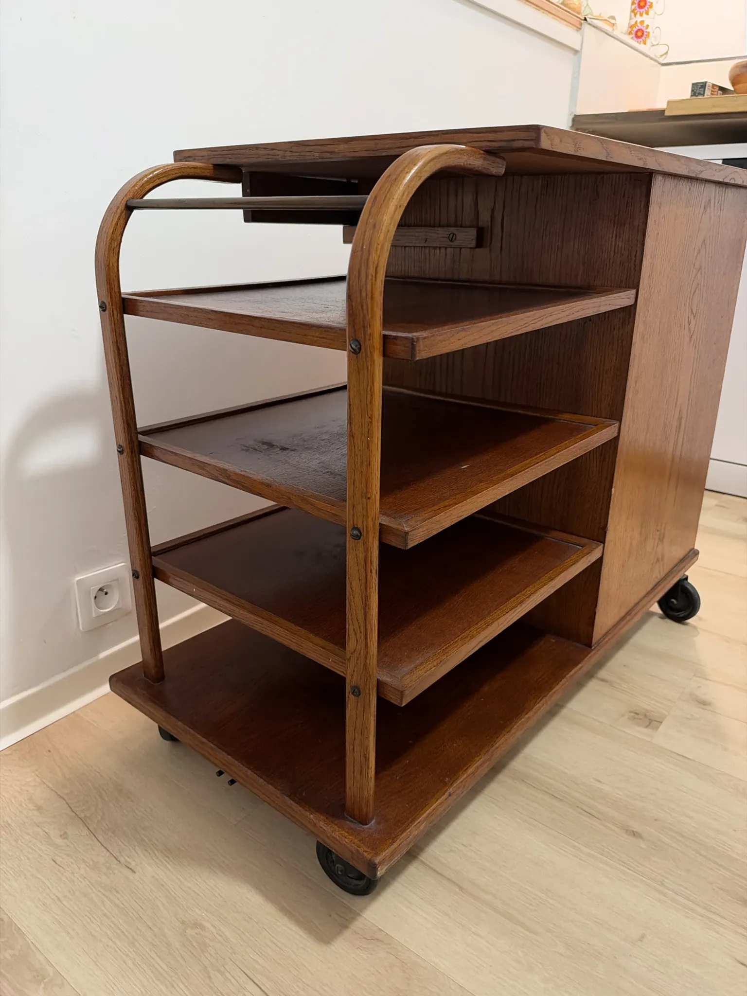 Art Deco dessert trolley/service cart