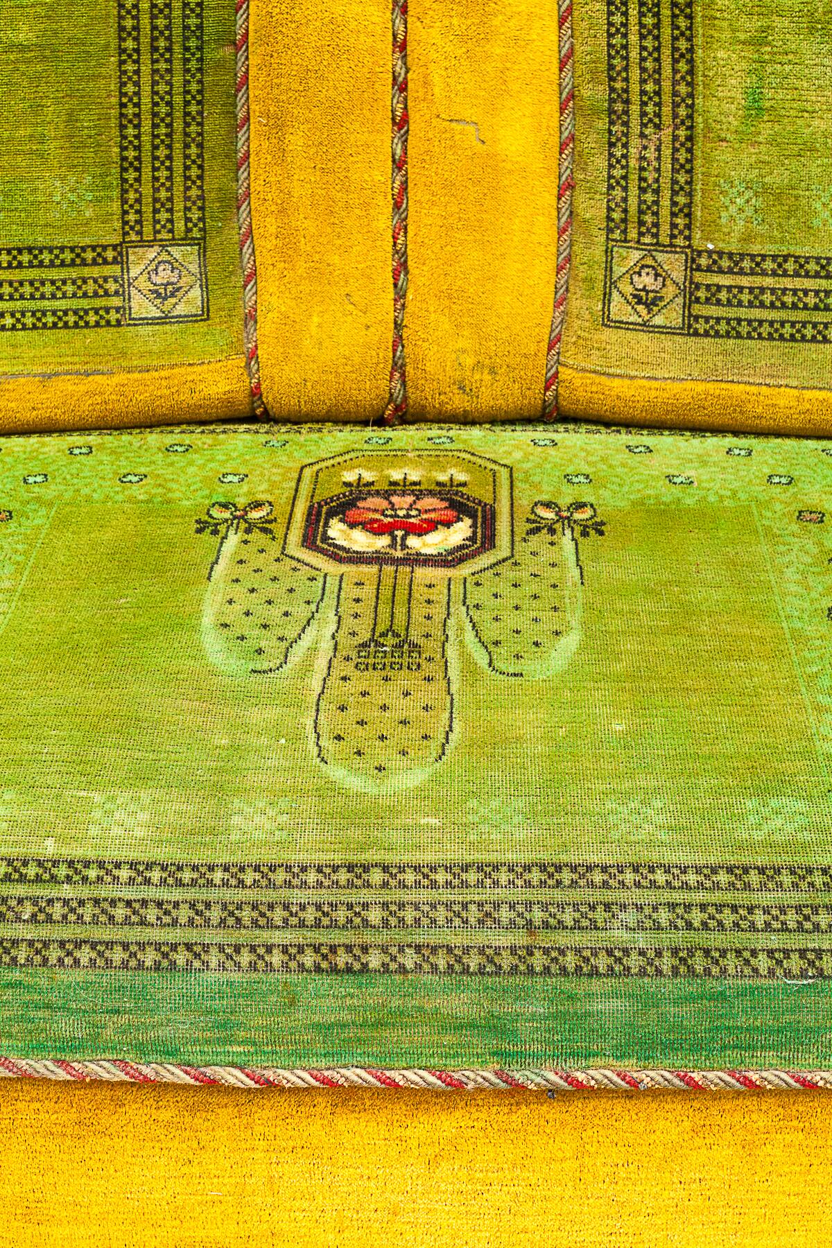 Ancient Alsatian divan