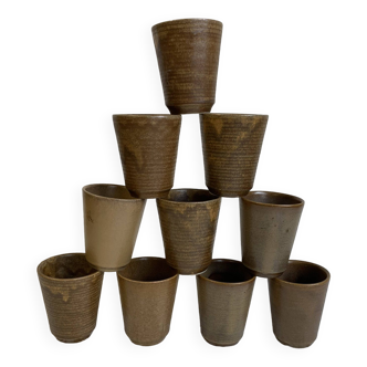 Lot de 10 tasses- verres en Grès de la manufacture de Digoin , 1960/70
