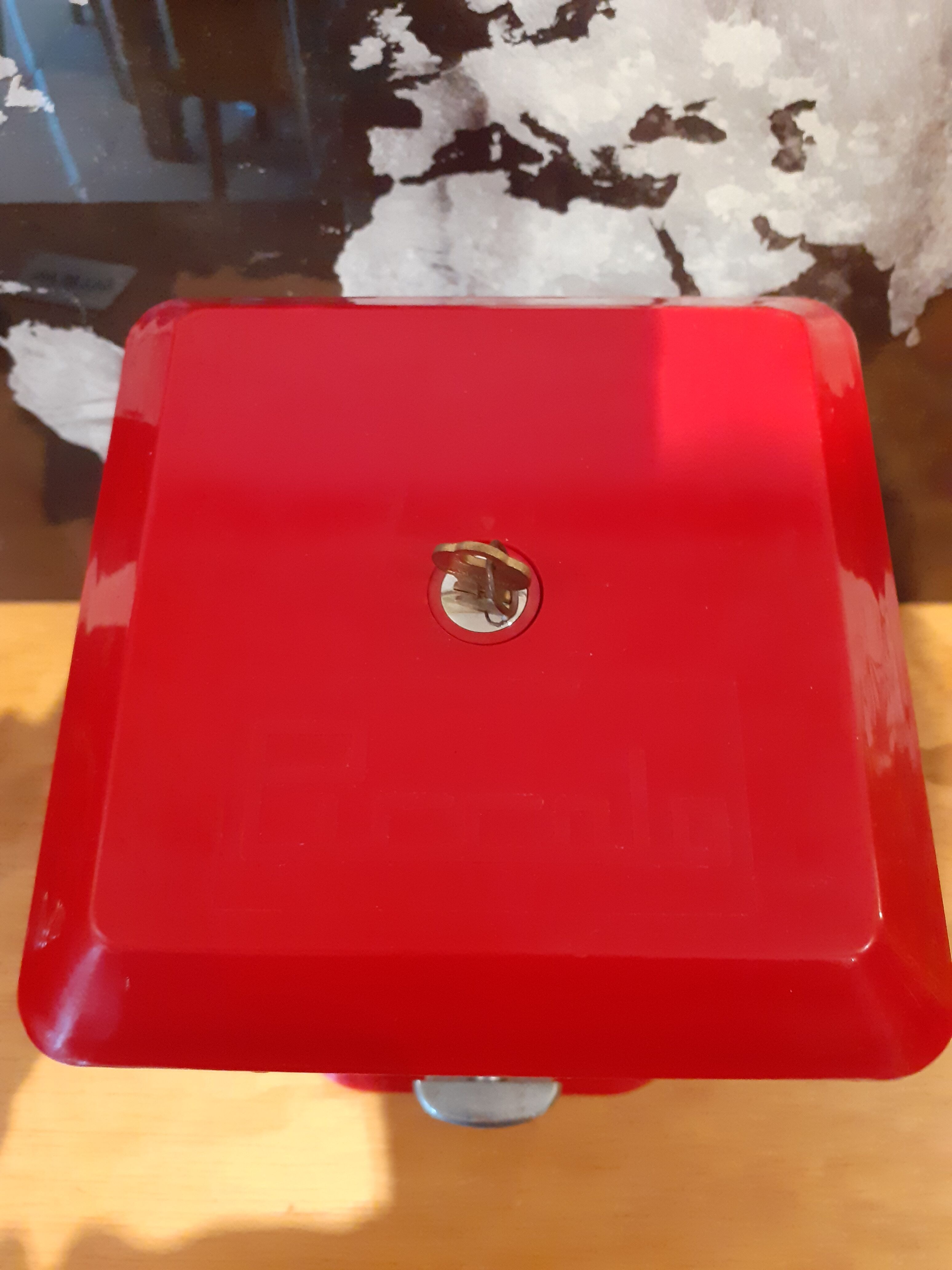 Chewing gums distributor, 80s