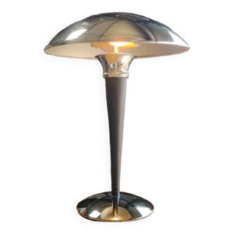 Art deco style table lamp