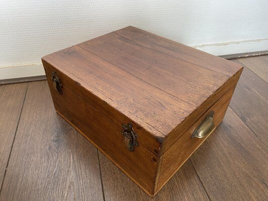 Boîte de rangement vintage en bois 1900s