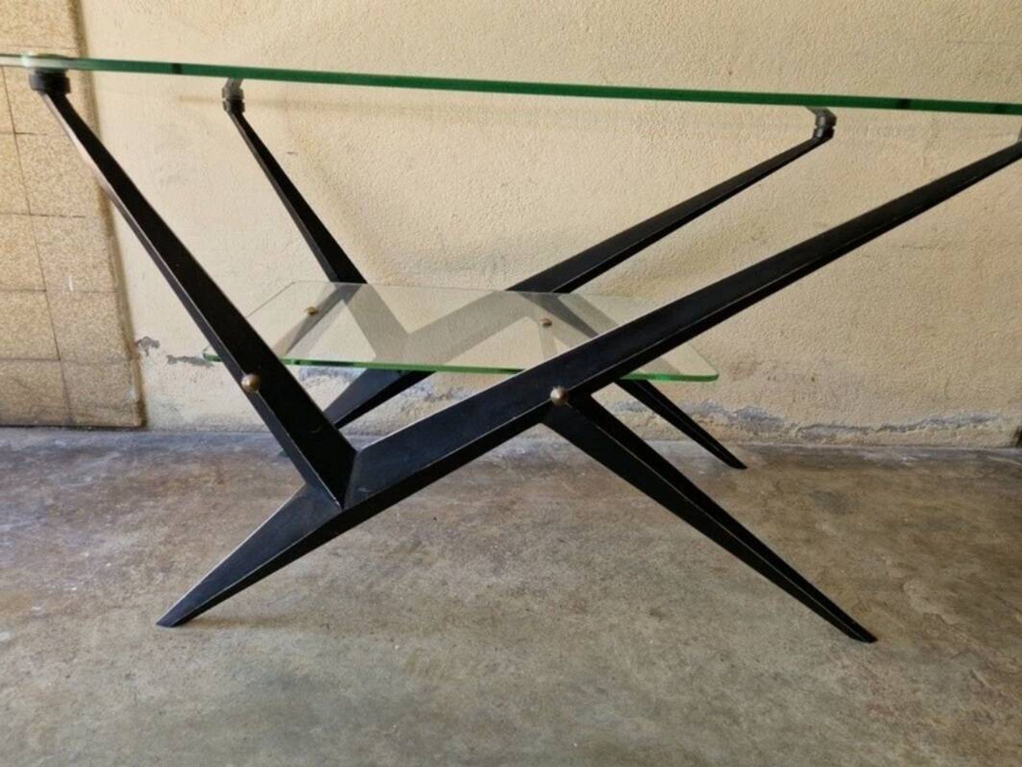 Table basse à double plateau de verre par Angelo Ostuni, 1950