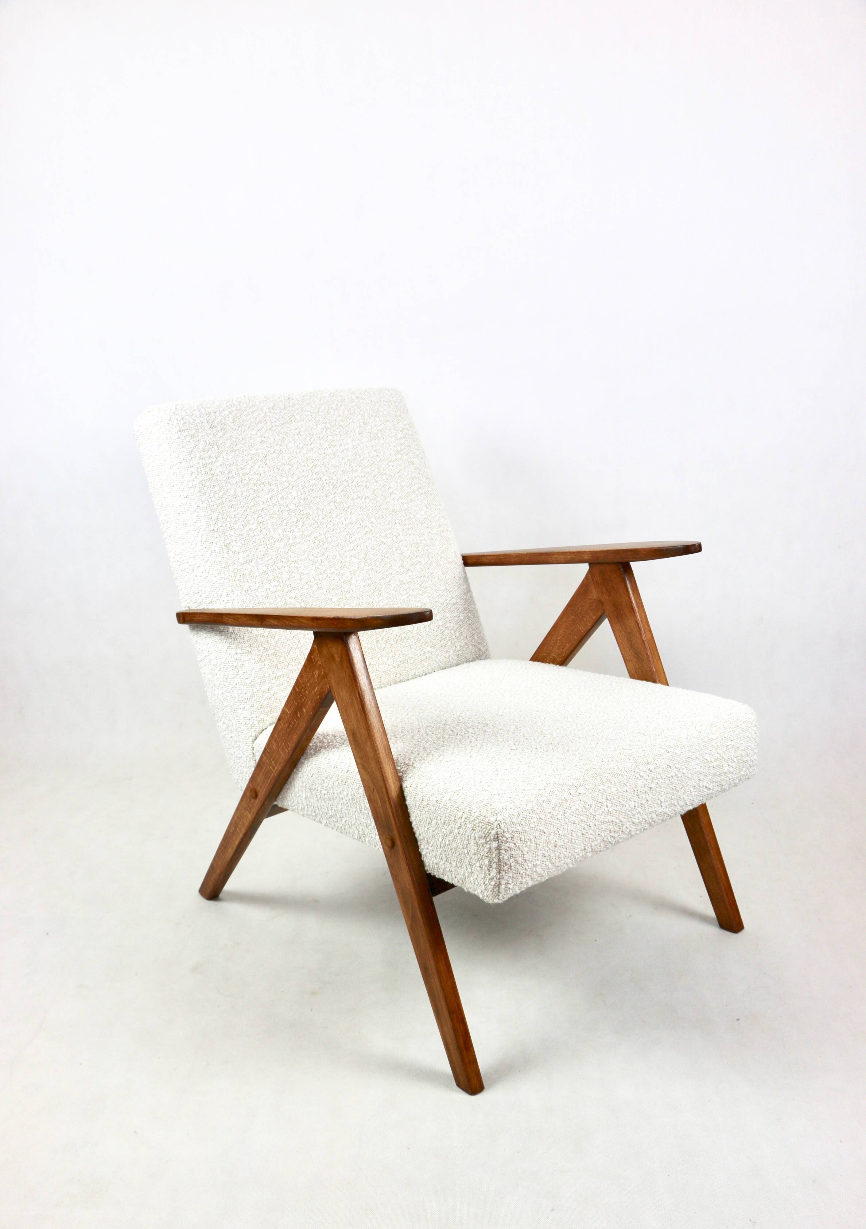 Vintage armchair B-310 VAR white structural boucle 1970s