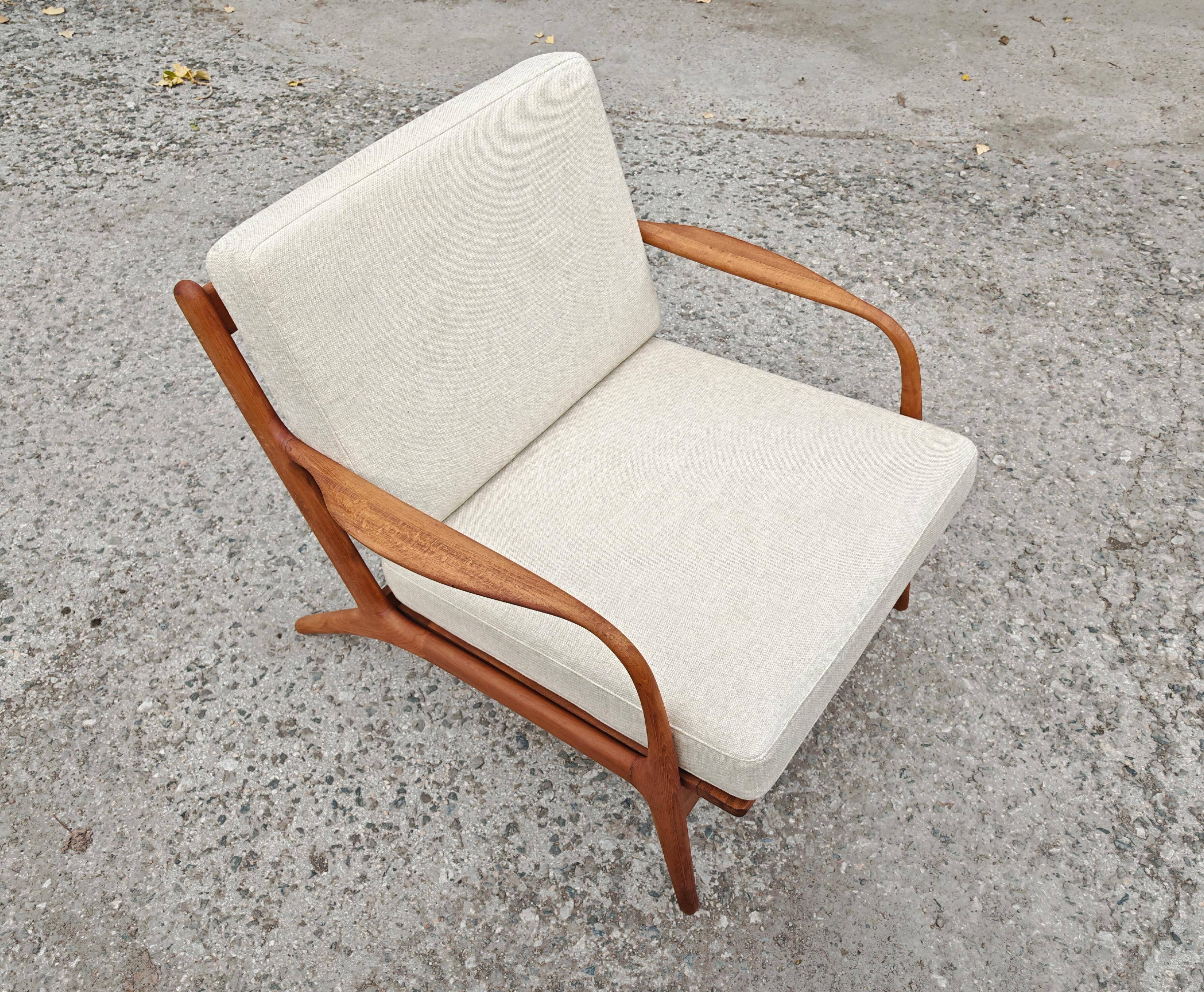 Pair of Mid Century Modern armchairs Adrian Pearsall model 2315-C 1960s