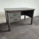 Bureau/bureau industriel vintage acior avec plateau vert menthe