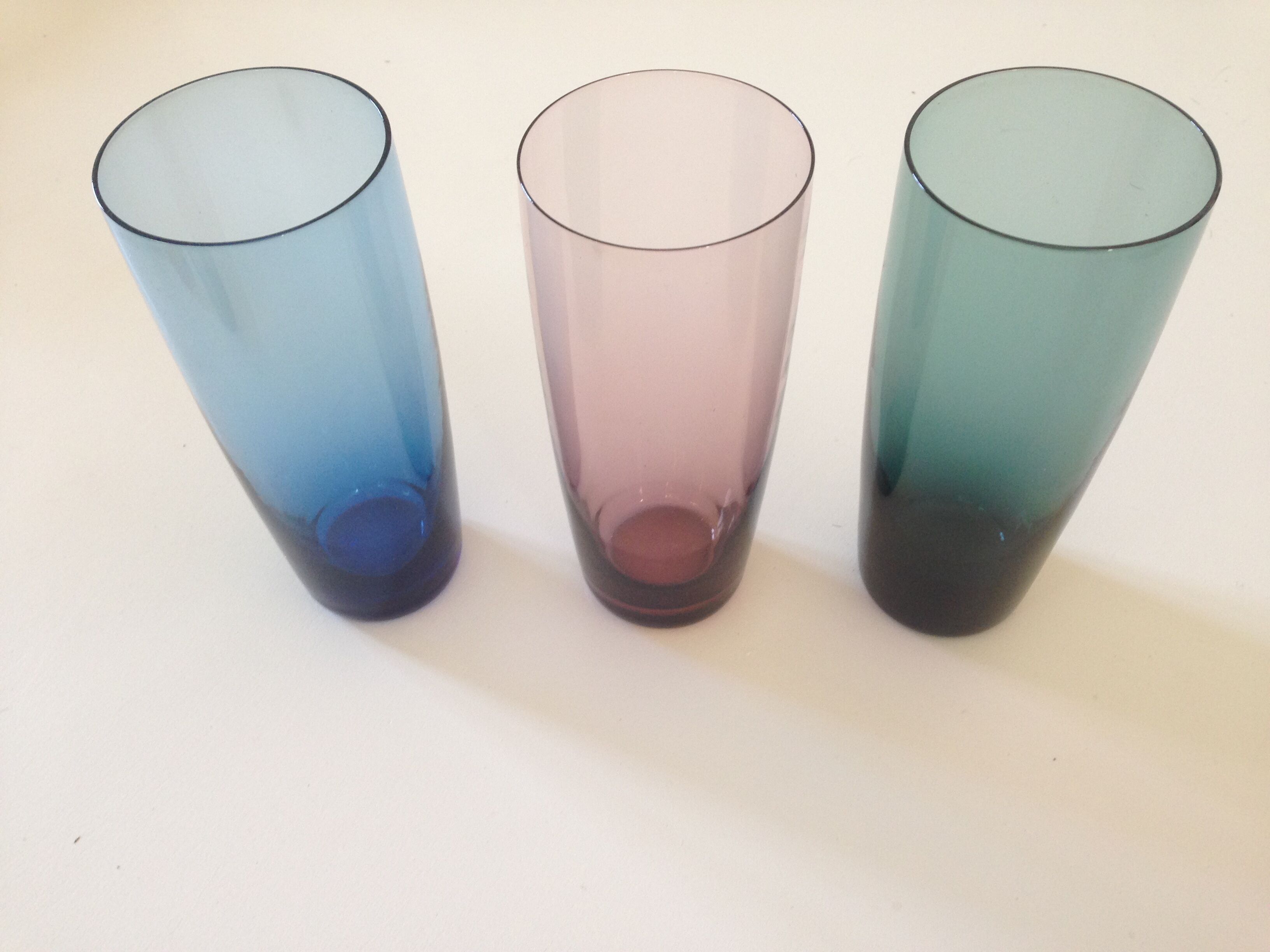Suite of six colored glasses